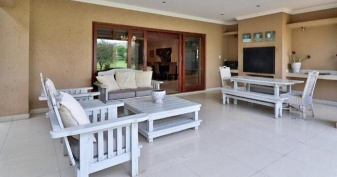 Pecanwood Estate Dream Views 4 Bedroom Villa With Pool Hartbeespoort Exterior foto