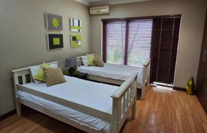Pecanwood Estate Dream Views 4 Bedroom Villa With Pool Hartbeespoort Exterior foto